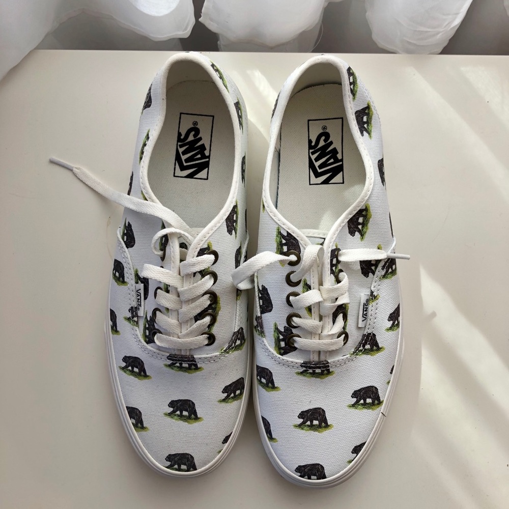 NEVER WORN Van Shoes